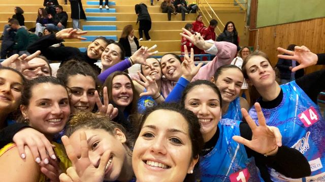 ASDAM PEGASO 93 MOLFETTA CORSARA A BARLETTA. VINCE 0-3 CONTRO LA.S.D. VOLLEY