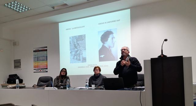 IL CIRCOLO DEI LETTORI DELLI.I.S.S. GALILEO FERRARIS DI MOLFETTA ORGANIZZA UN APPUNTAMENTO IN OCCASIONE DELLA RICORRENZA DELLA GIORNATA DELLA MEMORIA