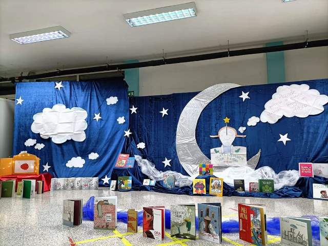CON LA NOTTE BIANCA TRA I LIBRI LA SCUOLA DIVENTA IL LUOGO PRIVILEGIATO PER INCENTIVARE LA LETTURA E PER SCOPRIRE IL LIBRO COME TESORO