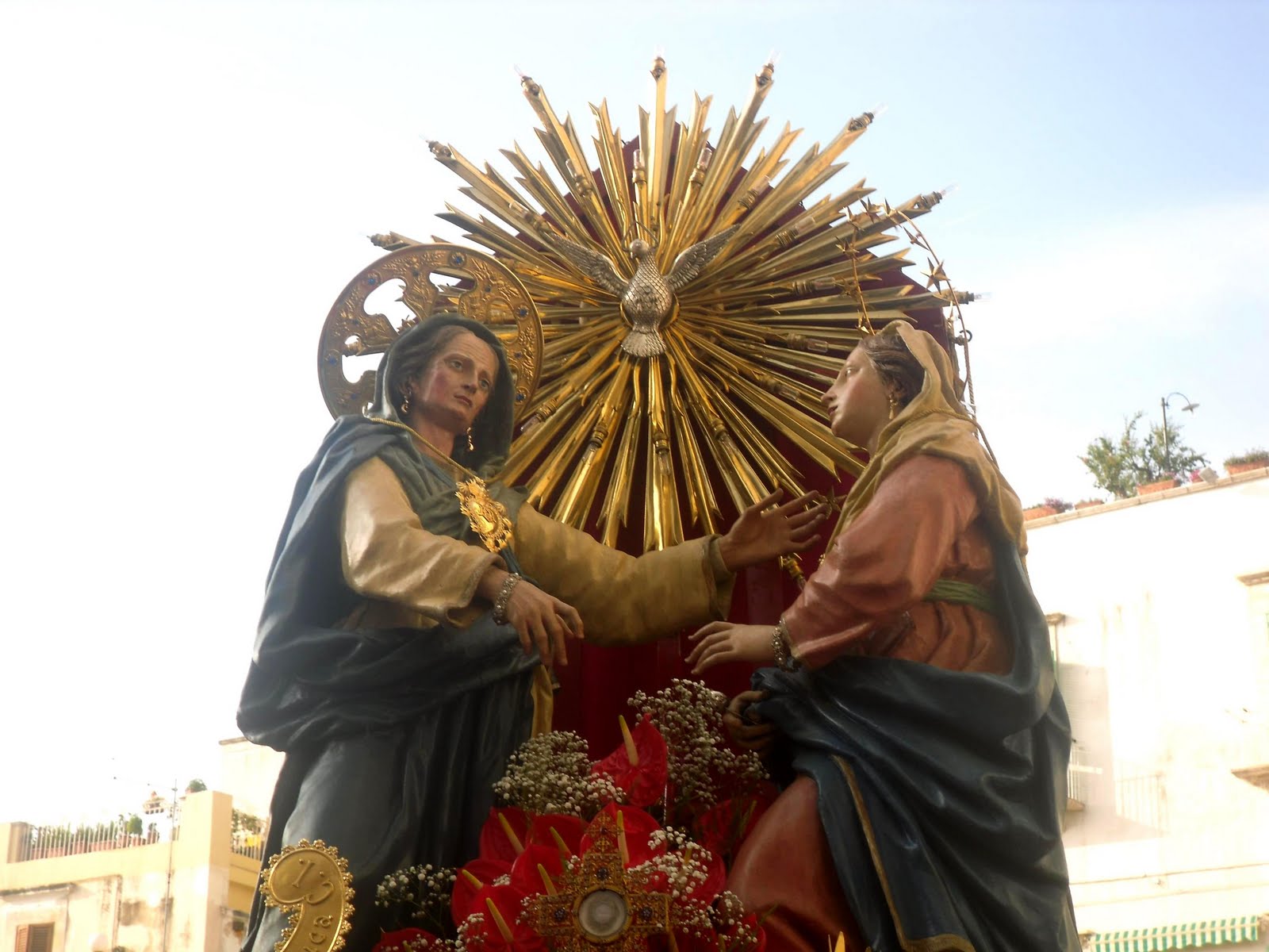 OGGI 31 MAGGIO LA FESTA DELLA VISITAZIONE NELLA CHIESA DELLA SS TRINITA'